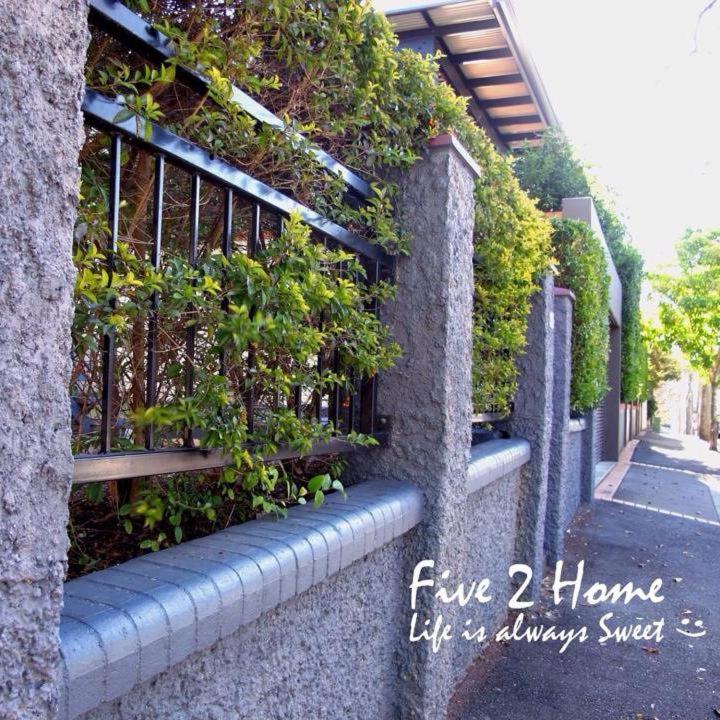 Five 2 Home Backpacker Brisbane Exterior photo